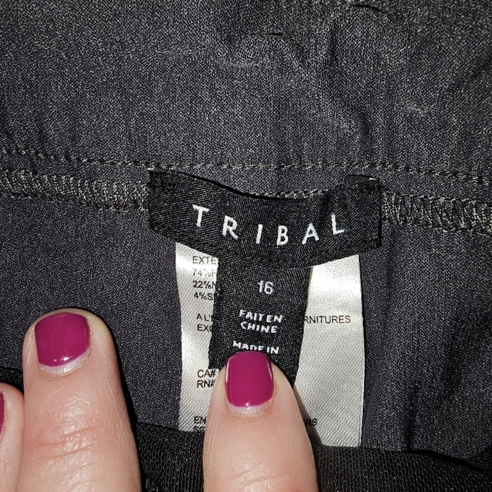 Classic Gray Women's Shorts - Picture 8 of 8
